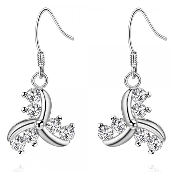 Boucles d'oreilles hélices serties d'oxyde de zirconium argenté