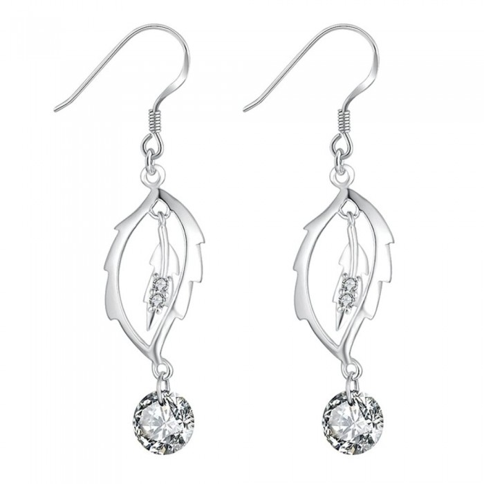 Boucles d'oreilles feuille d'amour oxyde de zirconium argenté