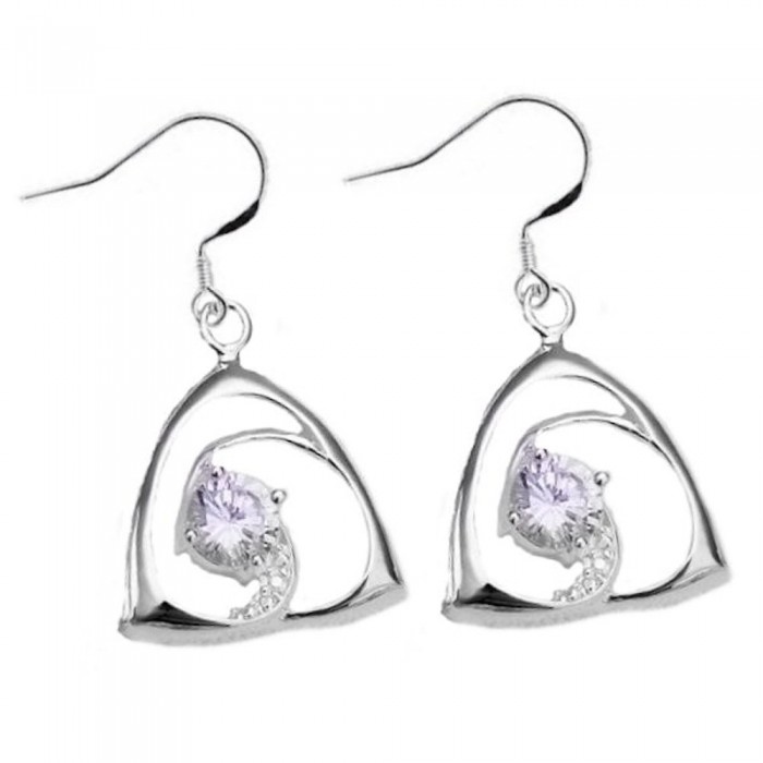 Boucles d'oreilles triangle oxyde zirconium au centre argenté