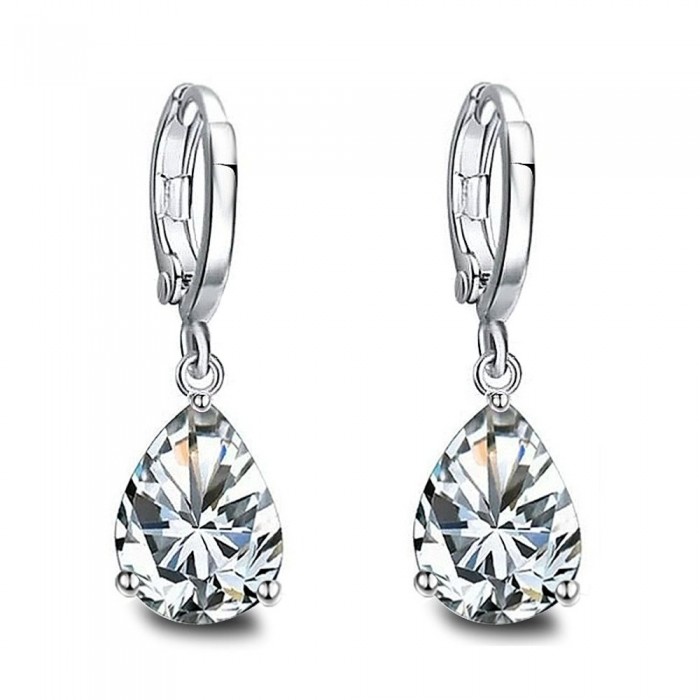 Boucles d'oreilles goutte oxyde de zirconium argenté