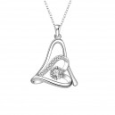 Collier coeur sur le côté triangle serti d'oxyde de zirconium argenté