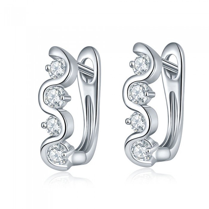 Boucles d'oreilles dormeuse spirale oxyde de zirconium argentées