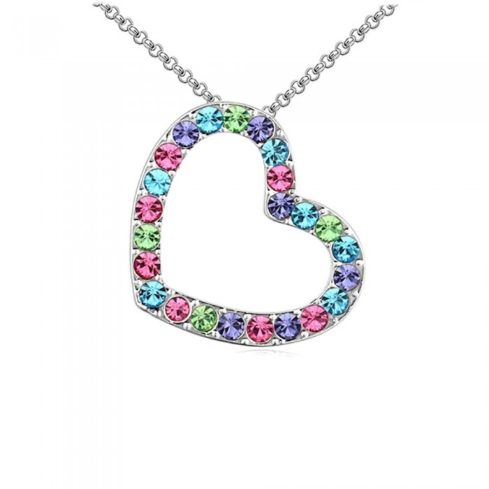 Collier coeur de strass ajouré argenté