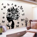 Sticker mural femme, fleurs et papillons noirs et blancs 70 cm X 50 cm