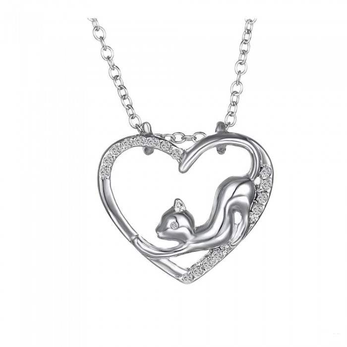 Collier argenté chat dans un coeur strass