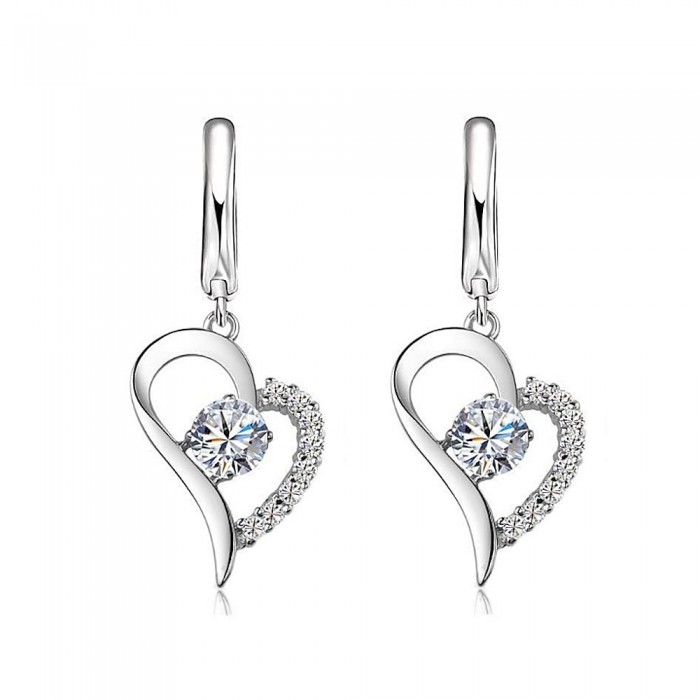 Boucles d'oreilles coeur amour oxyde de zirconium argenté